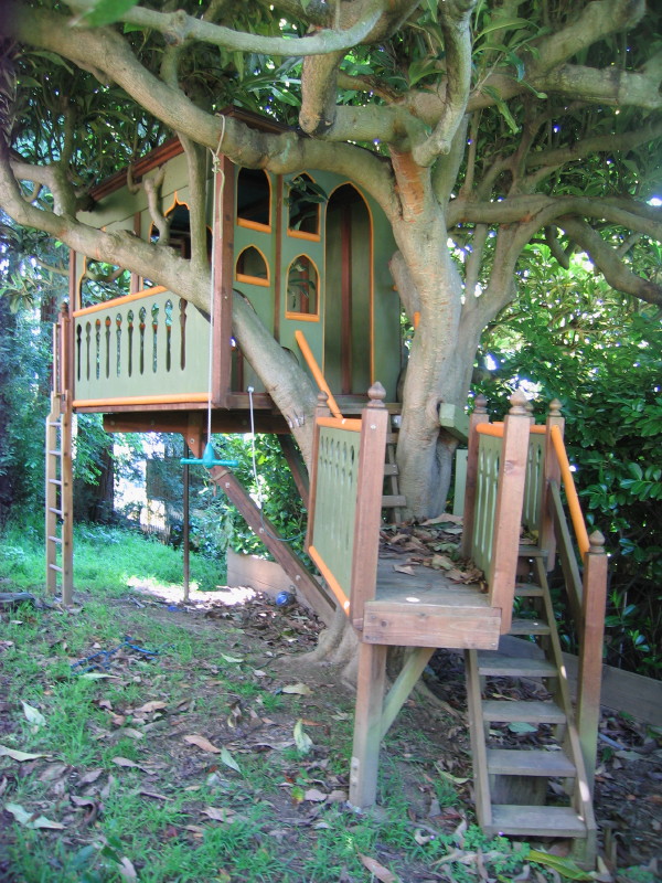 Other end of Taj Mahal Treehouse